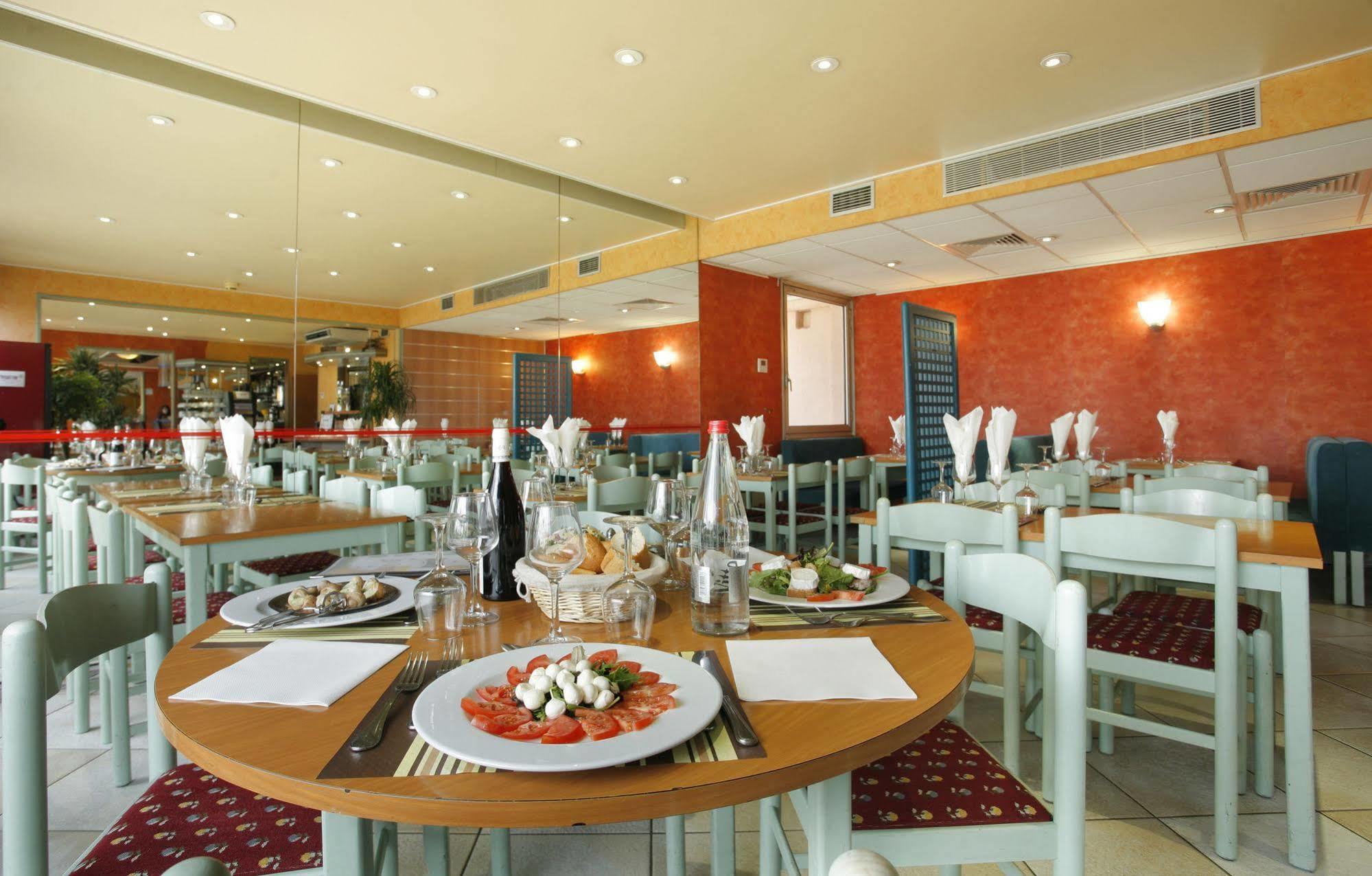 Hotel Originals City, Armony Dijon - 체노베 외부 사진